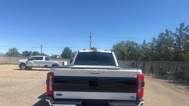 2025 Ford F-350 Super Duty Lariat