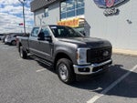 2025 F-350 Super Duty Thumbnail 2
