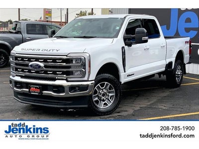 2025 Ford F-350 Super Duty 4X4 Lariat 4DR Crew Cab 8 FT. LB SRW Pickup