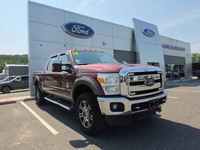 2016 Ford F-350 Super Duty 4X4 Lariat 4DR Crew Cab 6.8 FT. SB SRW Pickup