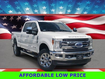 2017 Ford F-350 Super Duty 4X4 Lariat 4DR Crew Cab 8 FT. LB SRW Pickup