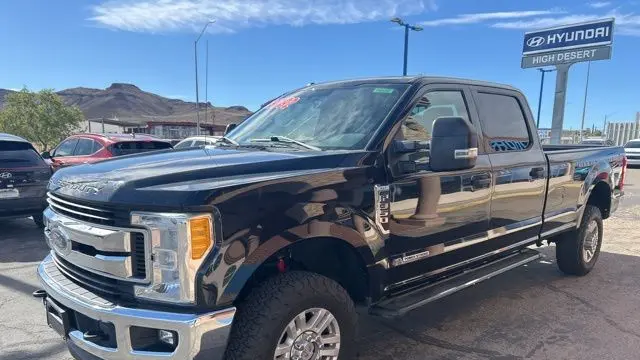 2017 Ford F-350 Super Duty Platinum