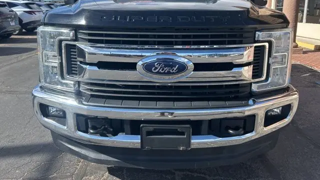 2017 Ford F-350 Super Duty Platinum