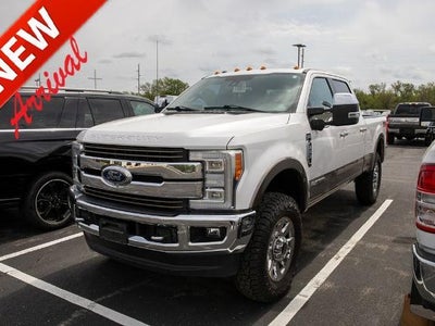 2018 Ford F-350 Super Duty 4X4 Limited 4DR Crew Cab 6.8 FT. SB SRW Pickup