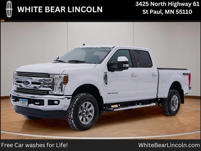 2019 Ford F-350 Super Duty 4X4 Lariat 4DR Crew Cab 6.8 FT. SB SRW Pickup