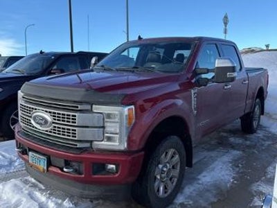 2019 Ford F-350 Super Duty 4X4 King Ranch 4DR Crew Cab 6.8 FT. SB SRW Pickup