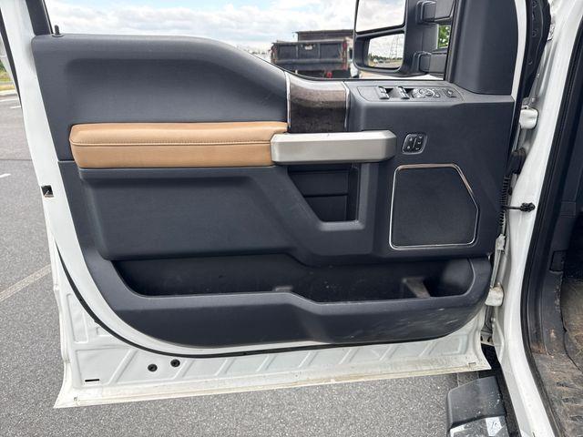 2022 Ford F-350 - $53,699