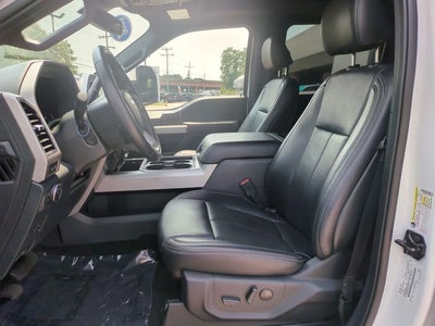 2022 Ford F-350 Super Duty 4X4 Lariat 4DR Crew Cab 6.8 FT. SB SRW Pickup