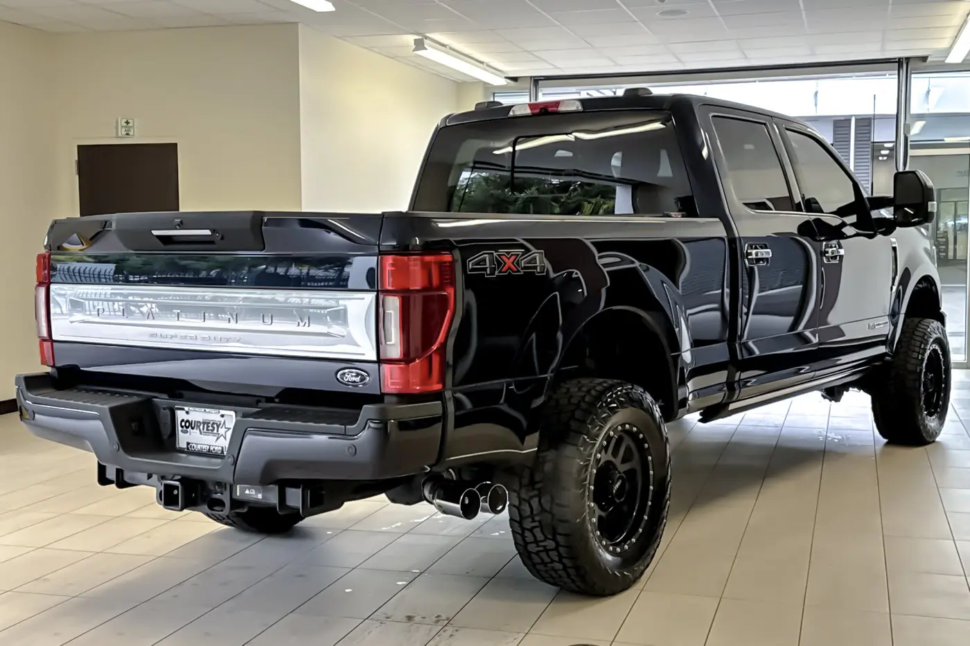 2022 Ford F-350 - $69,917