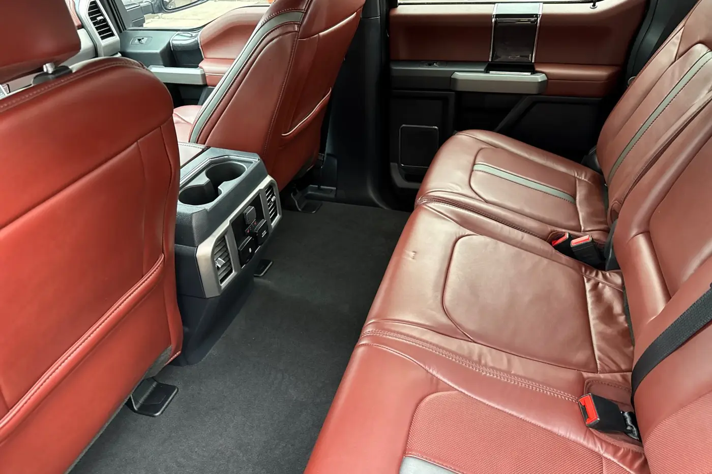 2022 Ford F-350 - $69,917