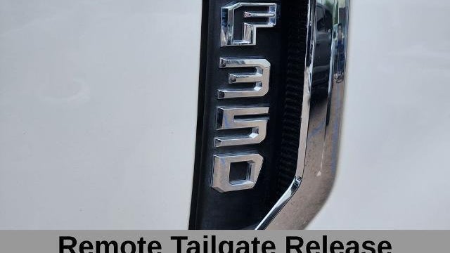 2022 Ford F-350 Super Duty XL