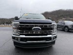 2023 F-350 Super Duty Thumbnail 2