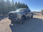 2023 F-350 Super Duty Thumbnail 2