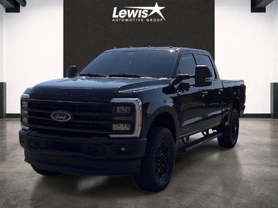 2023 Ford F-350 Super Duty 4X4 XLT 4DR Crew Cab 6.8 FT. SB SRW Pickup
