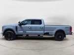 2025 F-350 Super Duty Thumbnail 2