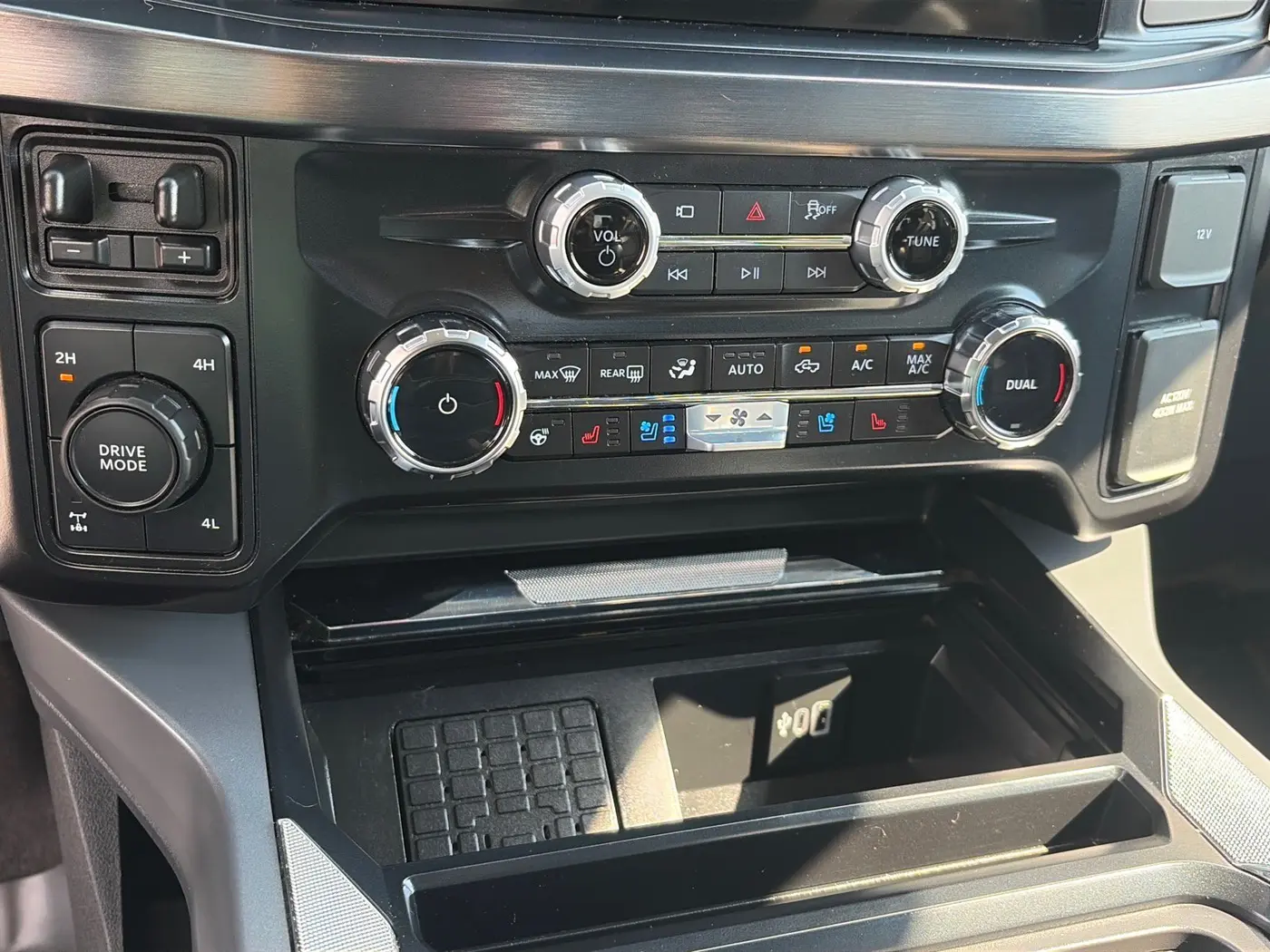 2025 Ford F-350 - $71,992