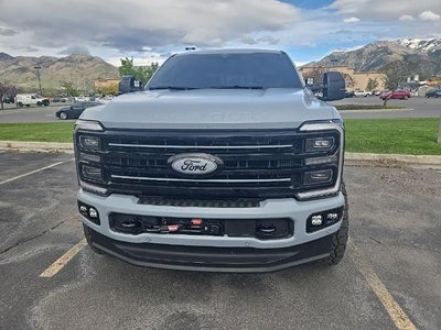 2025 Ford F-350 Super Duty 4X4 XLT 4DR Crew Cab 8 FT. LB SRW Pickup