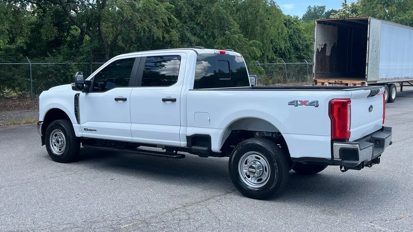 2026 Ford F-350 Super Duty Platinum