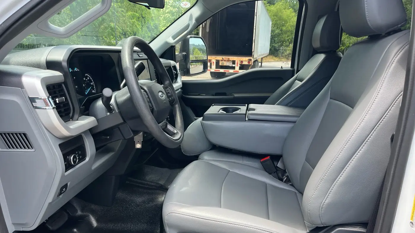 2026 Ford F-350 Super Duty Platinum