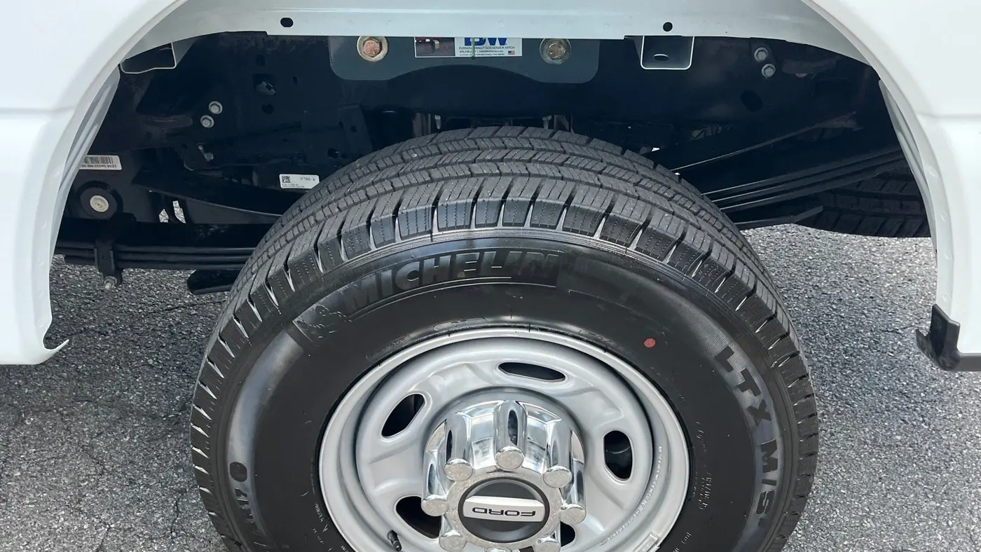 2026 Ford F-350 Super Duty Platinum