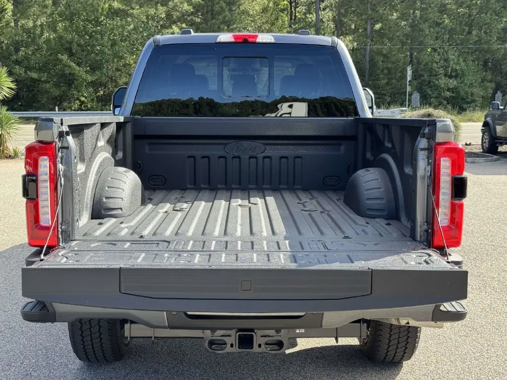 2026 Ford F-350 - $76,998