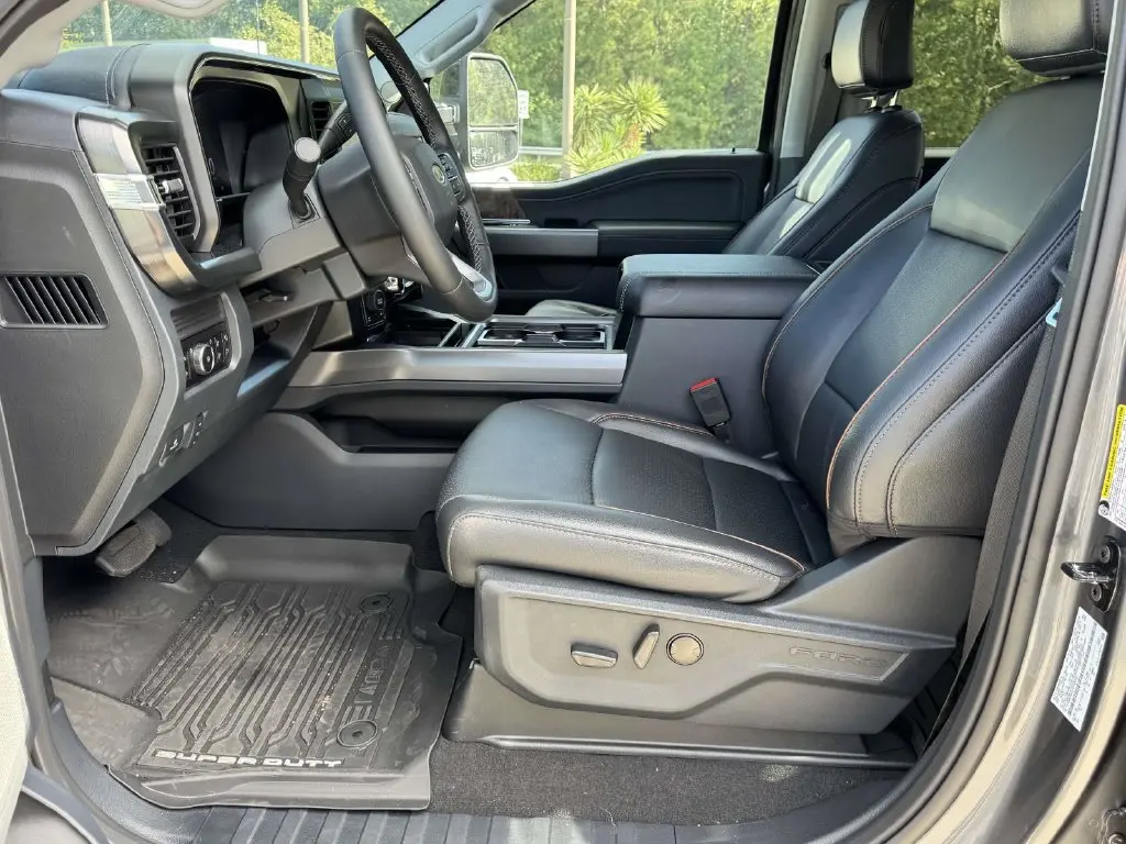 2026 Ford F-350 - $76,998