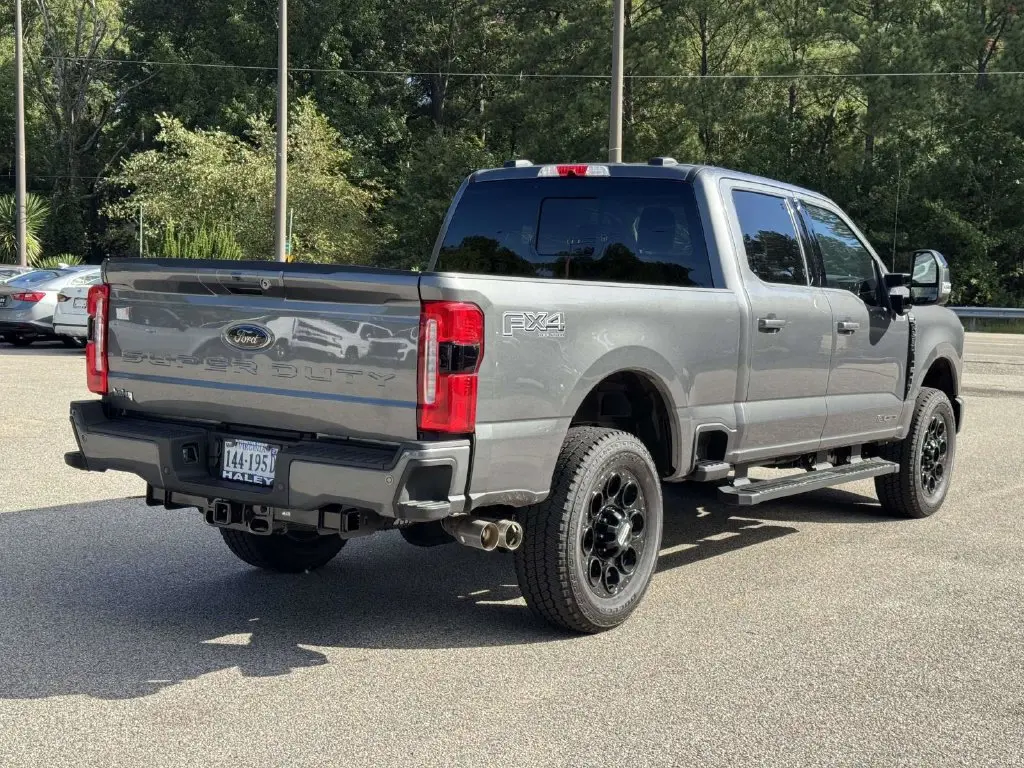 2026 Ford F-350 - $76,998