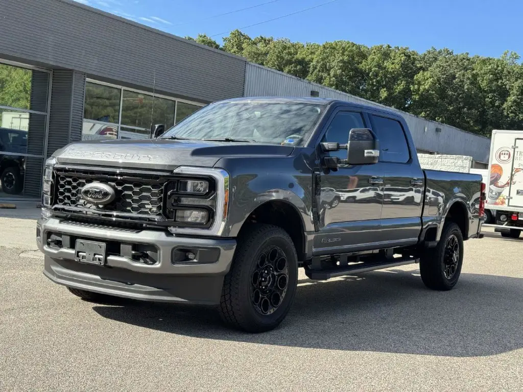 2026 Ford F-350 - $76,998