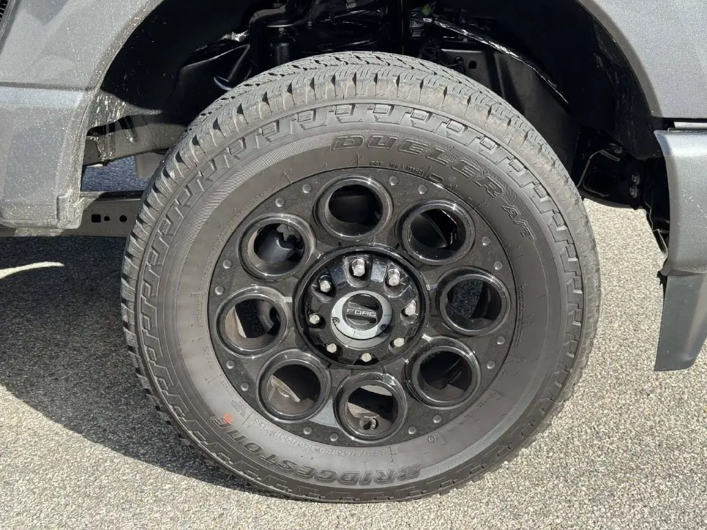 2026 Ford F-350 - $76,998