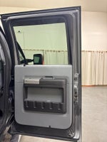 2015 F-350 Super Duty Thumbnail 28
