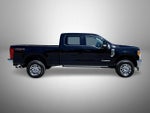 2017 F-350 Super Duty Thumbnail 4