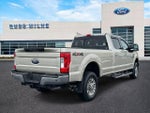2017 F-350 Super Duty Thumbnail 3
