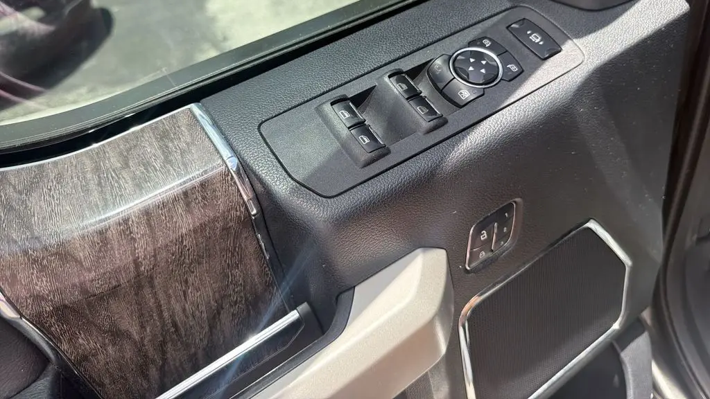 2017 Ford F-350 Super Duty King Ranch