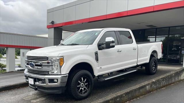 2017 Ford F-350 Super Duty Lariat