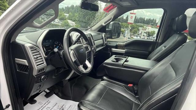 2017 Ford F-350 Super Duty Lariat