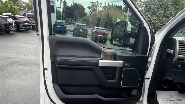 2017 Ford F-350 Super Duty Lariat