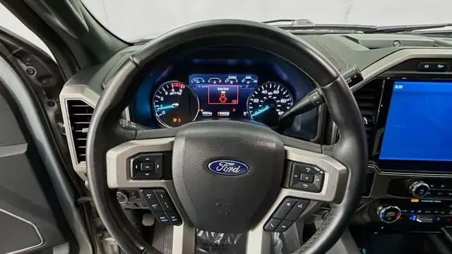 2022 Ford F-350 Super Duty Lariat