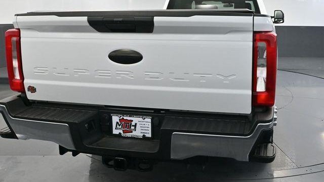 2023 Ford F-350 Super Duty XLT
