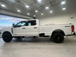 2023 F-350 Super Duty Thumbnail 5
