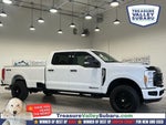 2023 F-350 Super Duty Thumbnail 1