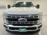 2023 F-350 Super Duty Thumbnail 3