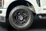 2023 F-350 Super Duty Thumbnail 32