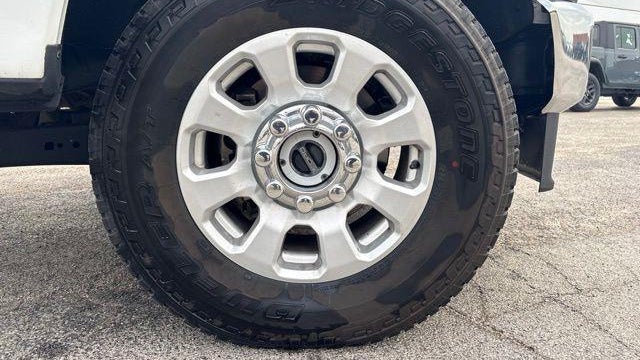 2023 Ford F-350 Super Duty XLT