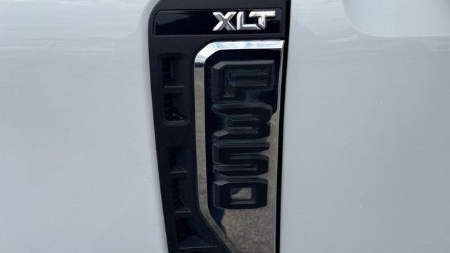 2023 Ford F-350 Super Duty XLT
