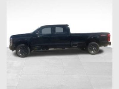 2023 Ford F-350 Super Duty 4X4 King Ranch 4DR Crew Cab 6.8 FT. SB SRW Pickup
