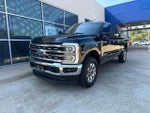 2023 F-350 Super Duty Thumbnail 4