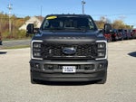 2024 F-350 Super Duty Thumbnail 2