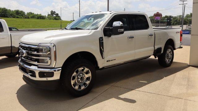 2024 Ford F-350 Super Duty XLT