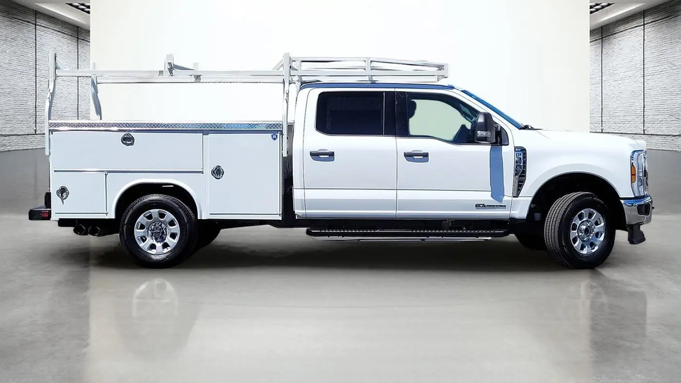 2024 Ford F-350 Super Duty Lariat