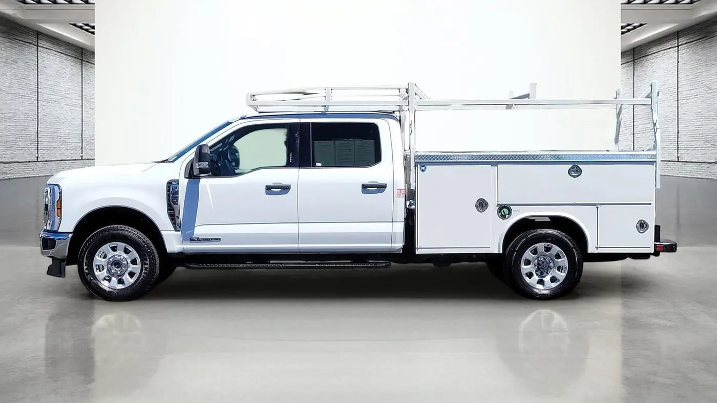 2024 Ford F-350 Super Duty Lariat